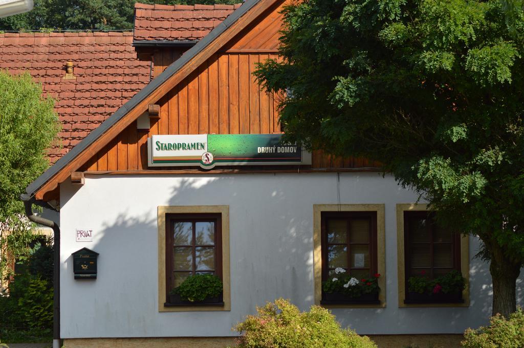 Pension Druhy Domov Novy Bor Exterior photo