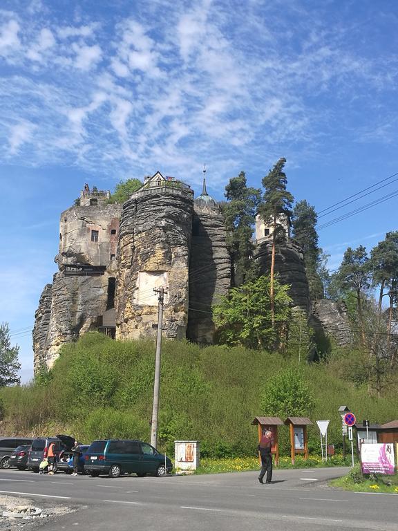 Pension Druhy Domov Novy Bor Exterior photo
